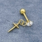 A orelha clara do ouro das gemas da CZ enche brincos que da perfuração da hélice 16G com cruz oscilam